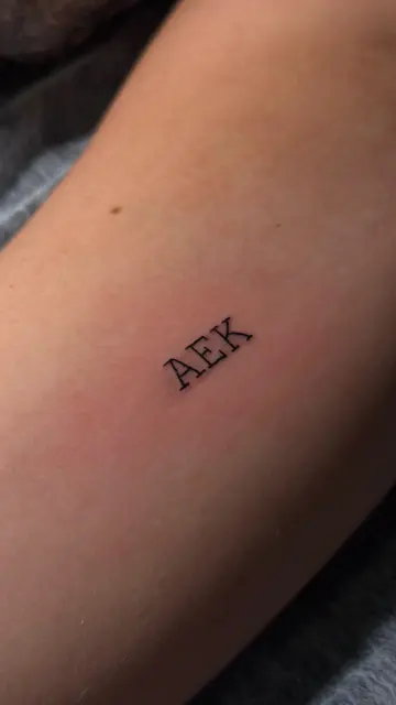 Lettering AEK